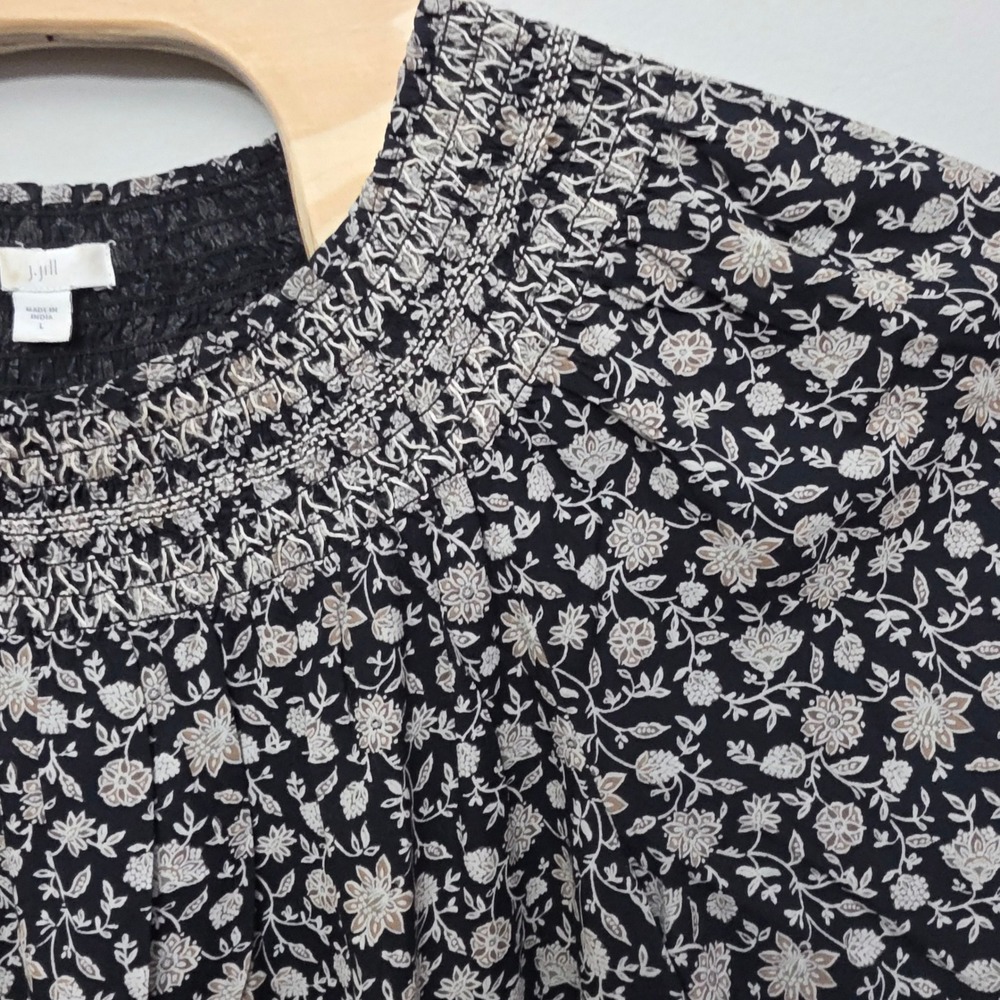 J. Jill Black Floral Smocked Embroidered Neck 3/4 Sleeve Viscose Blouse Large - Picture 3 of 9